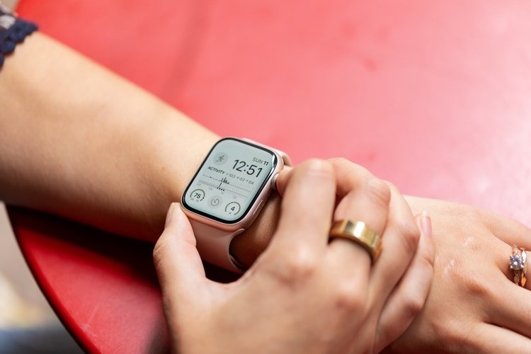 苹果随最新OS更新停止支持一长串Apple Watch机型